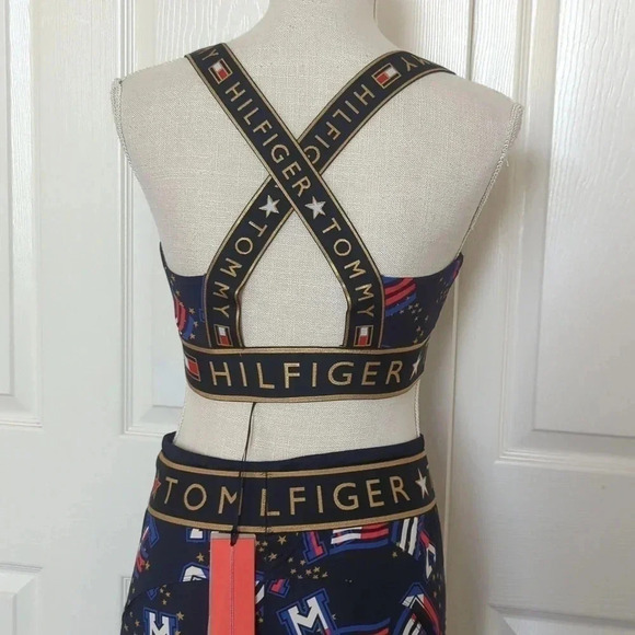 Hilfiger Collection- Tommy Hilfiger Red, White and Blue Workout Set - Picture 6 of 9